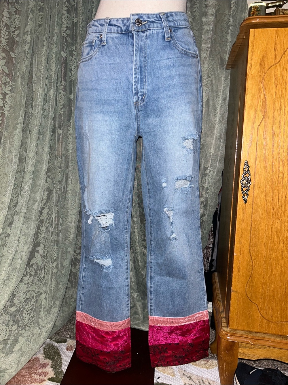 Juicy Couture Vintage Y2K Light Blue Distressed Jeans with Red/Pink Velvet Hem